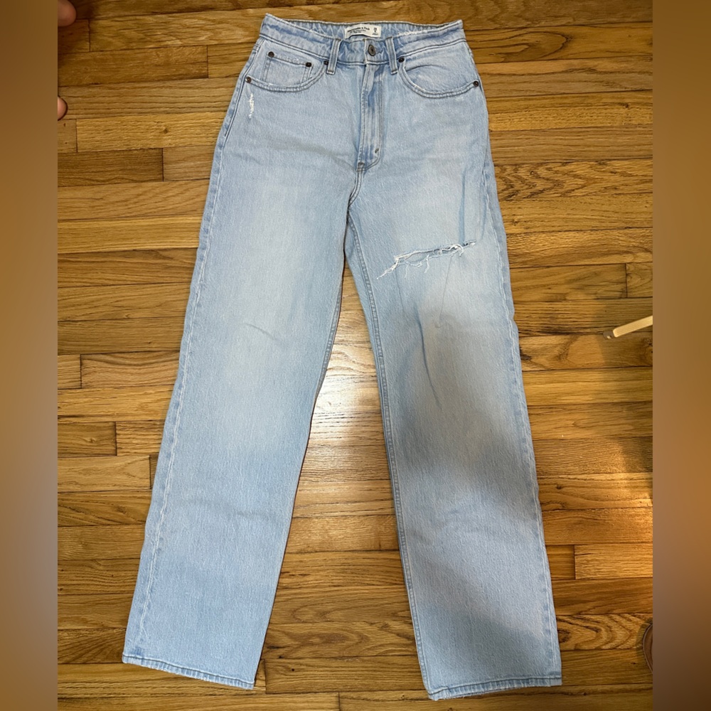 Abercrombie & Fitch Curve Love Jeans NWOT